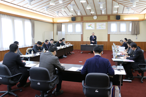 写真：第2期八峰町まち・ひと・しごと創生総合戦略 第1回策定委員会1