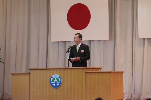 八峰中学校入学式4
