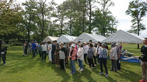 写真:開会式の様子1