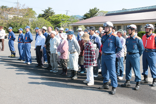 写真:防災訓練終了