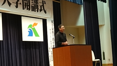 写真:鈴木利良氏の講演2