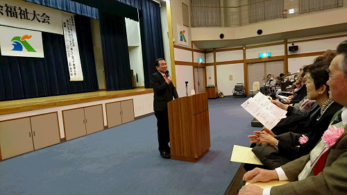 写真:上野泰夫氏講演